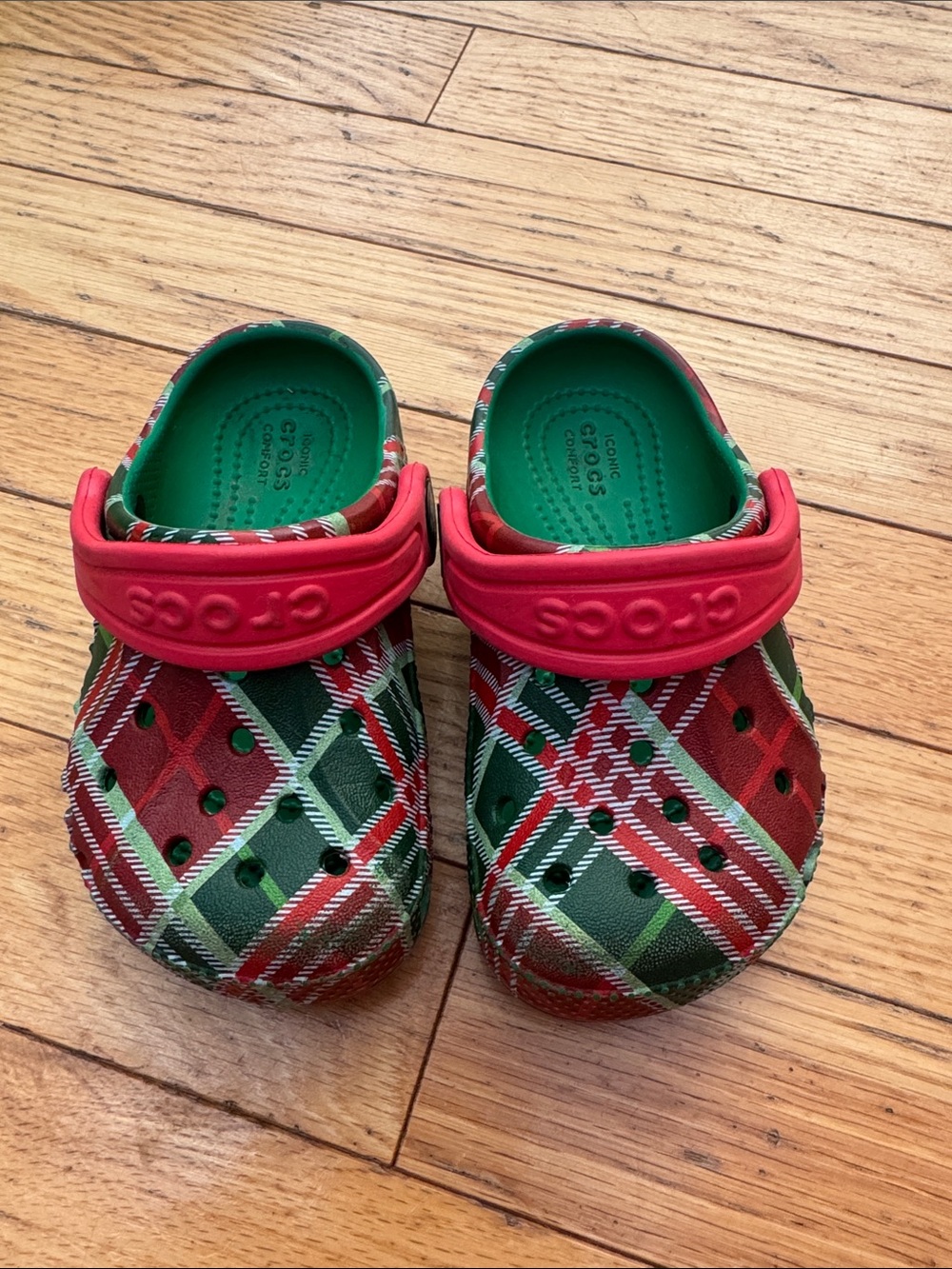 CROCS Kids' Plaid Clog with Red Strap - Green/Red